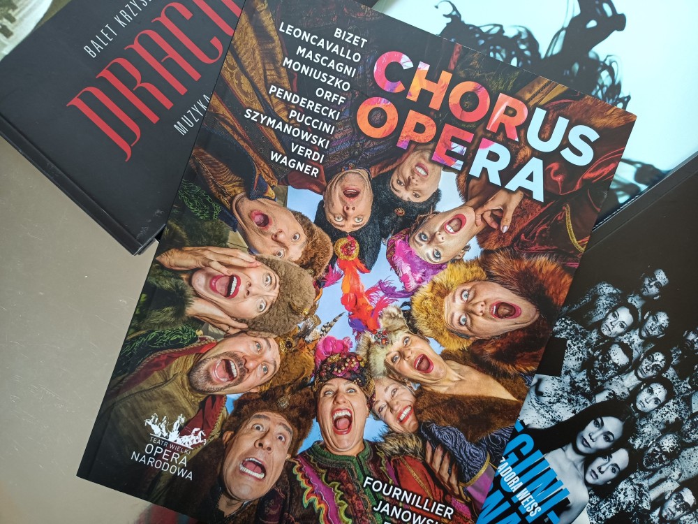 Chorus Opera