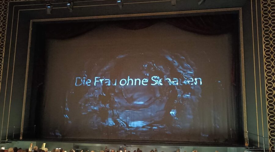 Kobieta bez cienia w Teatrze Wielki, - Operze Narodowej